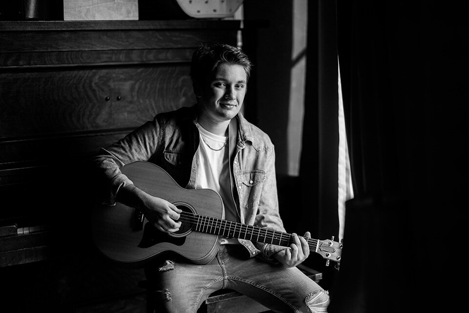 Patrick Barnett piano.jpg