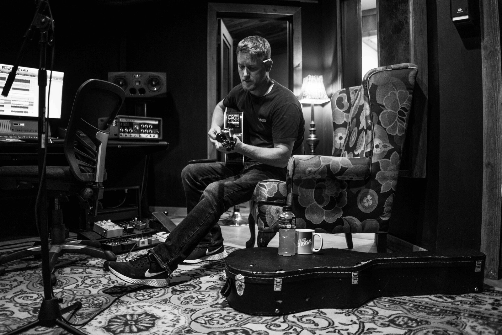 bo jones round room music .jpg