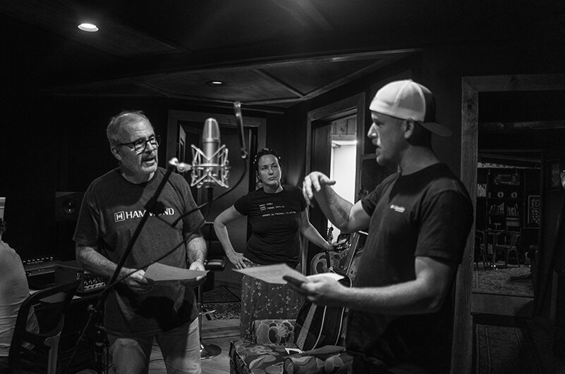 angela shelton mike holmes bo jones.jpg